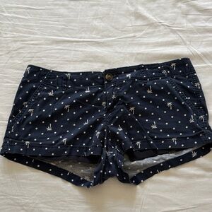 Hollister Navy Blue Women's Shorts with White Pattern